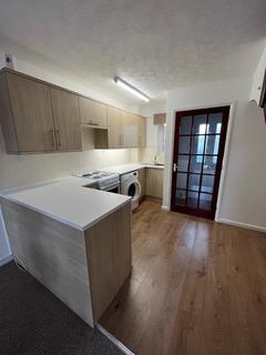 1 bedroom terraced house to rent, Limoges Court, Northampton NN5