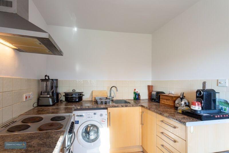Kitchen 2