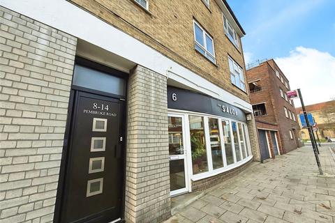 2 bedroom flat to rent, Pembroke Road, Hampshire PO1