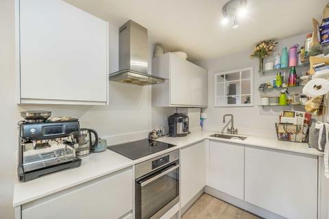 undefined, Villiers Road, Kingston Upon Thames KT1