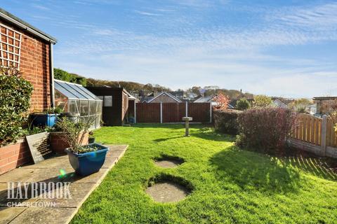 undefined, Wood Close, Chapeltown