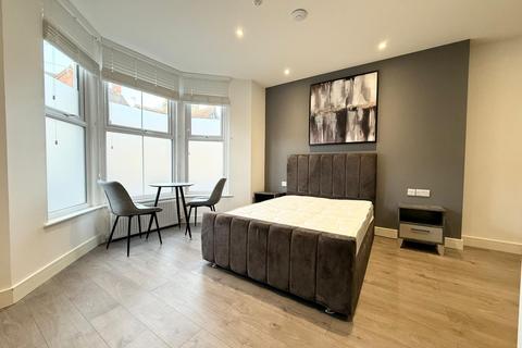 undefined, Broadway, Peterborough PE1