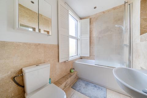 Flat D, 112 Gordon Road, London, W13 8PJ