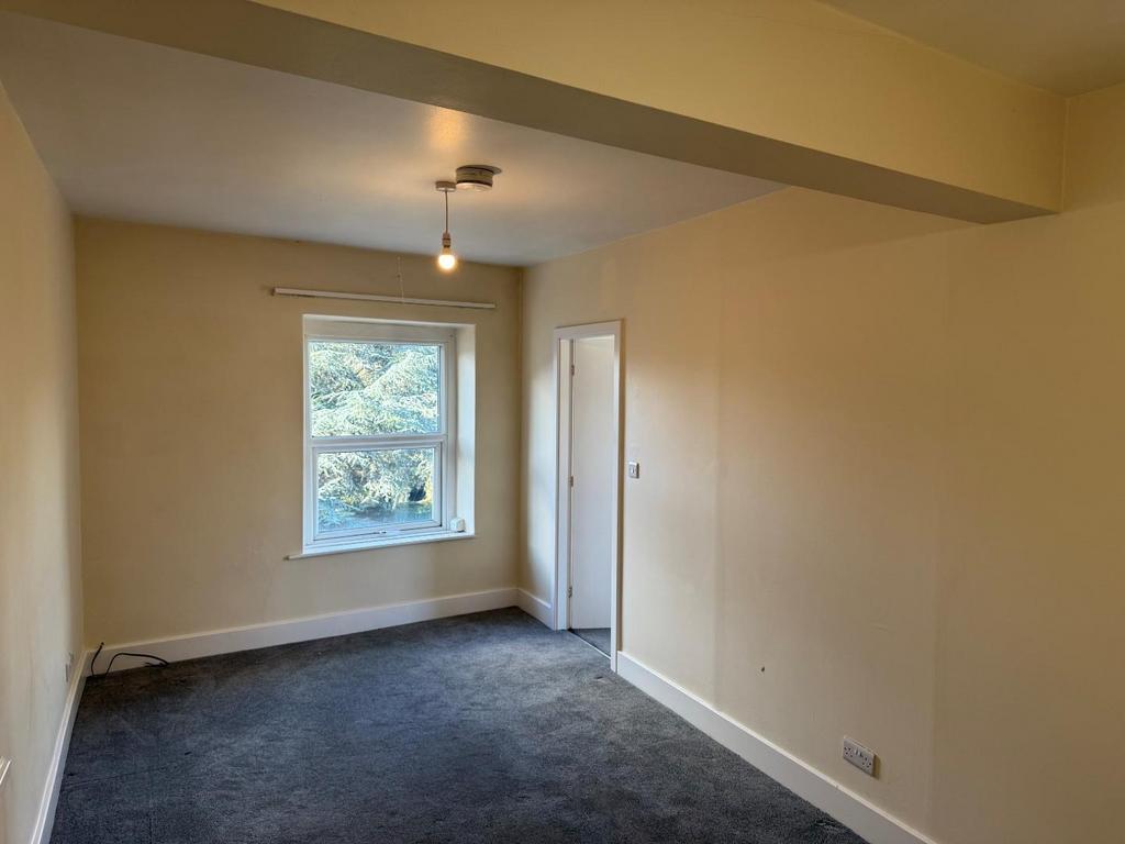 Living Room.jpg