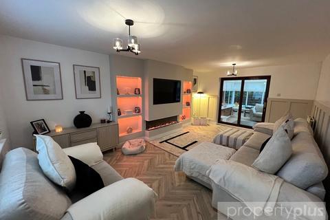 undefined, Rhondda Fechan Farm, Ferndale, Rhondda Cynon Taff, CF43