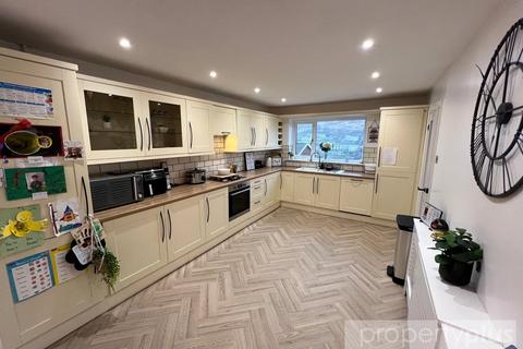 undefined, Rhondda Fechan Farm, Ferndale, Rhondda Cynon Taff, CF43