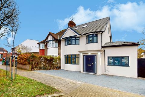 5 bedroom semi-detached house for sale, Harrow, Greater London HA2