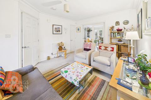 undefined, Saxon Place, Bungay
