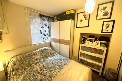 1 bedroom apartment to rent, St. Georges Place, Barrack Road, Northampton NN2