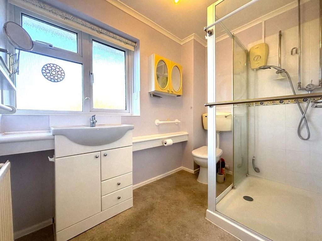 Bathroom.jpeg