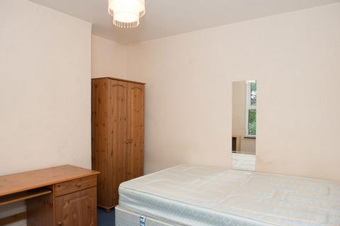 4 bedroom house to rent, St Mary`s Road