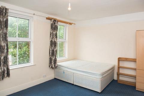 4 bedroom house to rent, St Mary`s Road