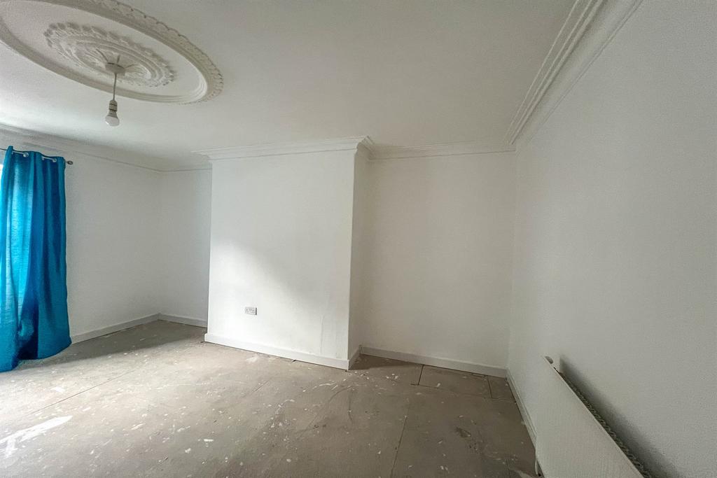 Front Bedroom