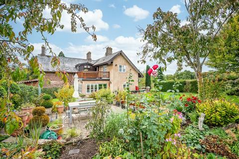 4 bedroom cottage for sale, Llangarron, Ross-on-Wye, Herefordshire (with annexe)