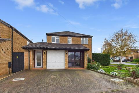 79 Mandara Grove, Abbeydale, Gloucester