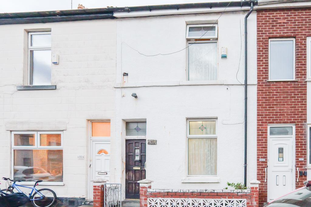 2 bedroom terraced house for sale