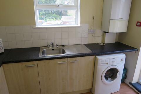 4 bedroom flat to rent, Cowley Road