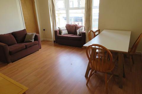 4 bedroom flat to rent, Cowley Road