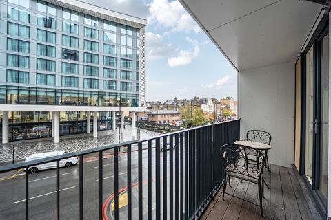 undefined, Sutton Court Road, Sutton SM1