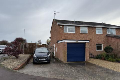 undefined, Tewkesbury GL20