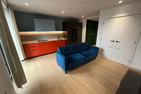 1 bedroom apartment to rent, Peninsula Square, London SE10