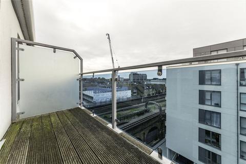 1 bedroom flat for sale, Glenthorne Road, London W6