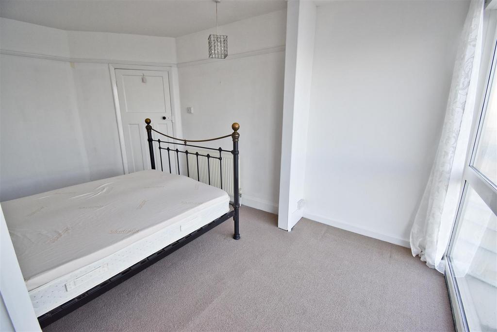 Bedroom 3.1.jpg