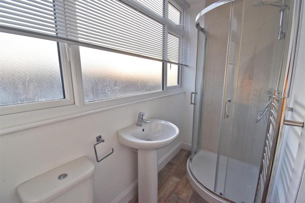 Shower Room.jpg