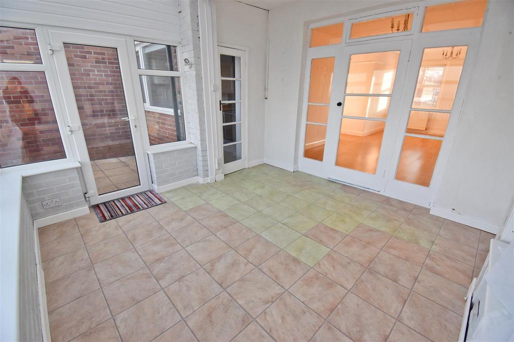 Garden Room 1.jpg