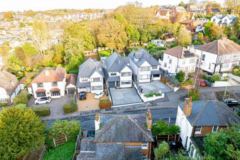 undefined, London Hill, Rayleigh, SS6