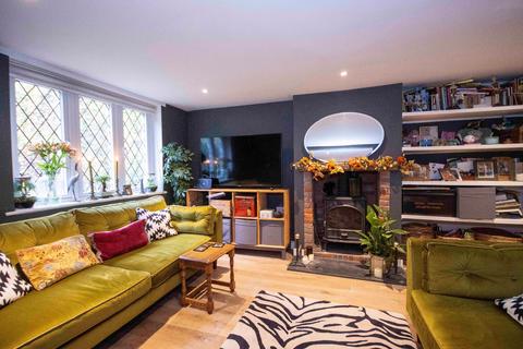 undefined, Latimer Road, Chenies Bottom, WD3