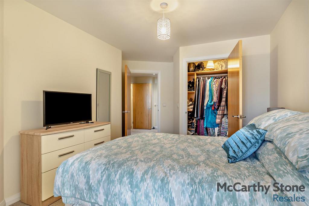 8668608-interior09-800.jpg