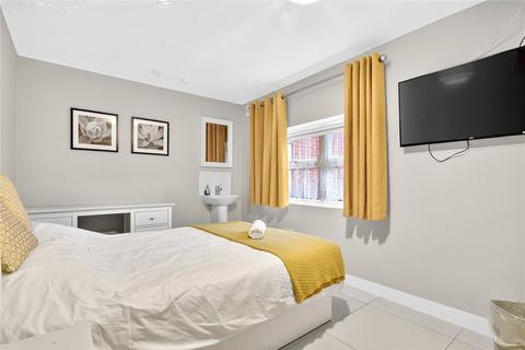 undefined, Kings Road, Reading, Berkshire, RG1