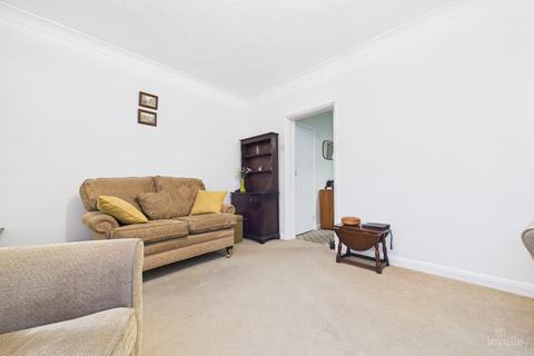 2 bedroom end of terrace house for sale, Butts Road, North Lincolnshire DN18