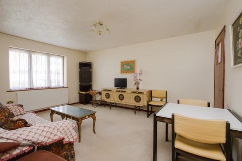 2 bedroom apartment for sale, Griffiths Road, London SW19