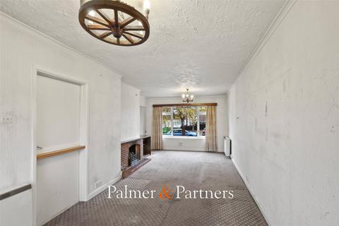 3 bedroom semi-detached house for sale, Churnwood Road, Colchester, Essex, CO4