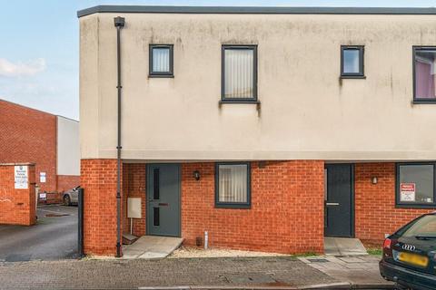 undefined, New Street, Gloucestershire GL50