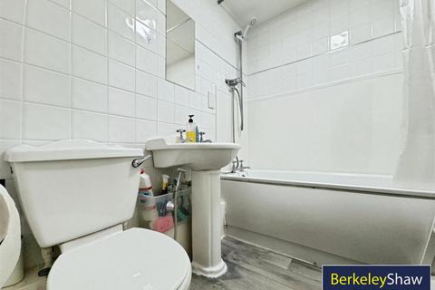2 bedroom apartment for sale, Eldonian Village, Liverpool