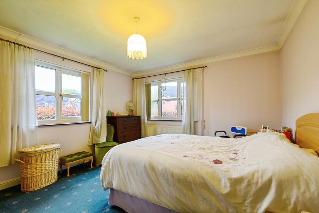 Main Bedroom