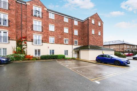 2 bedroom apartment for sale, College Court, Dringhouses, York