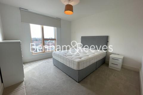 undefined, Colliers wood, Cavendish Road SW19