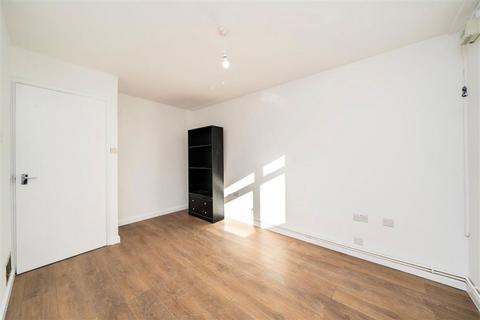 undefined, Charlton Lane, London SE7