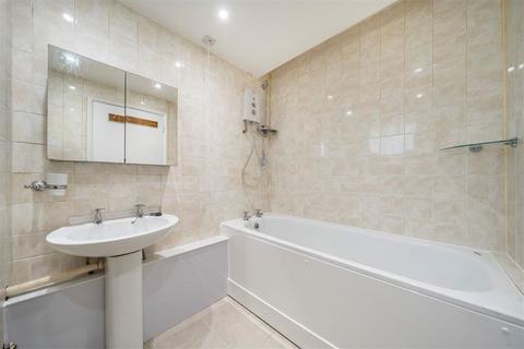 undefined, Charlton Lane, London SE7