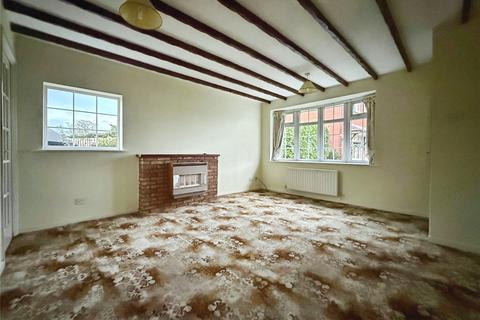 4 bedroom semi-detached house for sale, Stephenson Drive, Crewe, Cheshire, CW1