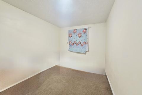 undefined, Stirling Grove,  Hounslow, TW3