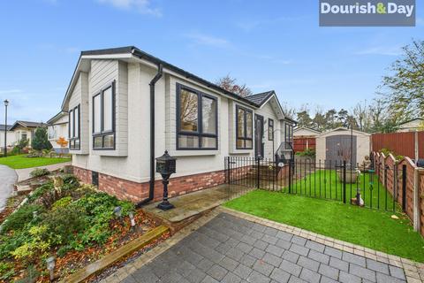 undefined, Lodgefield Park, Stafford ST17