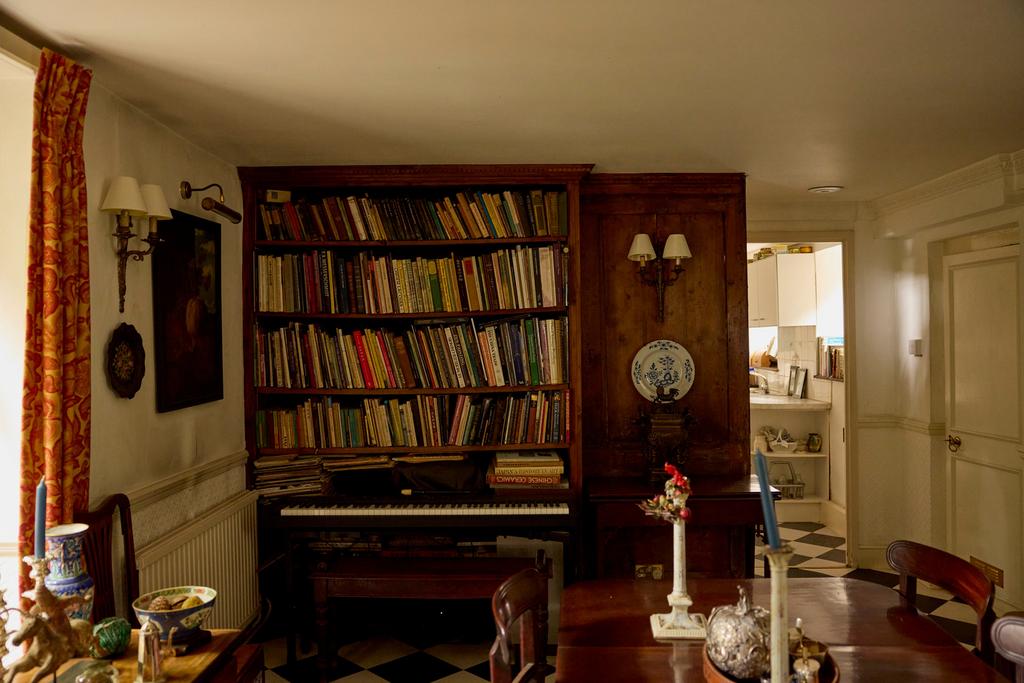311557   inigo hoyles house 52.jpg