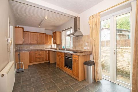 undefined, London Road, Horndean, PO8 0BW
