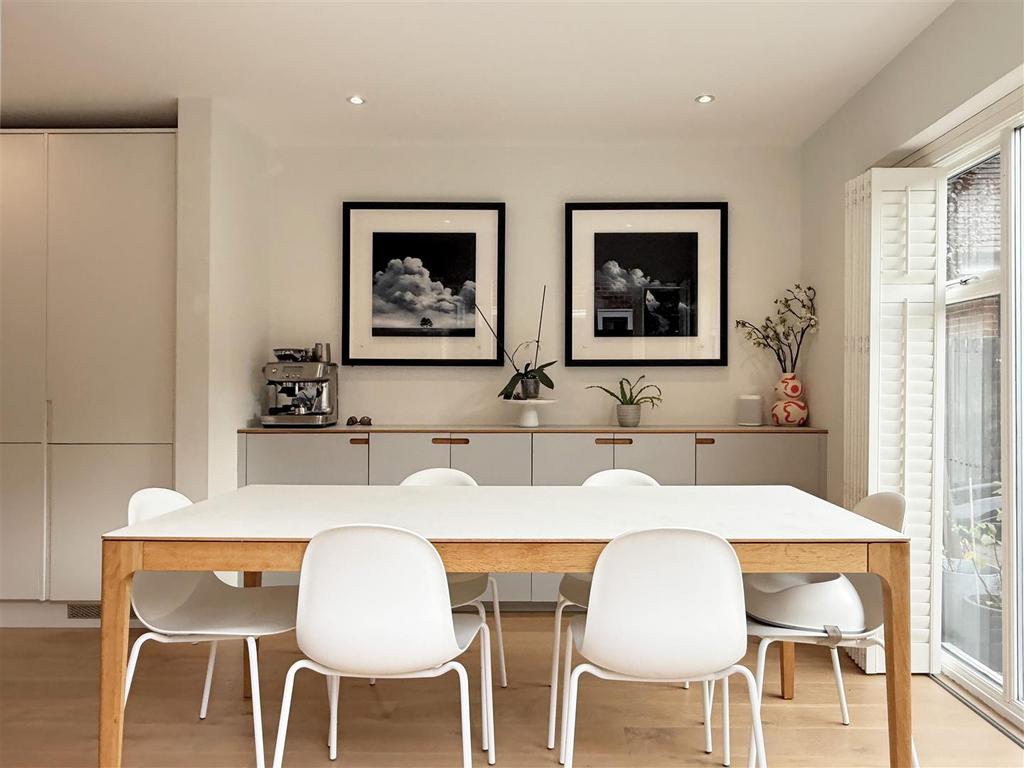 14. Dining-Area-Image-2.jpg