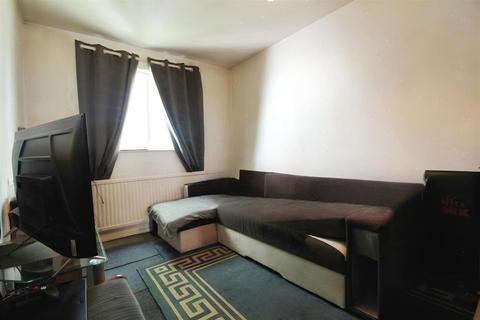 undefined, Greystoke Road, Slough